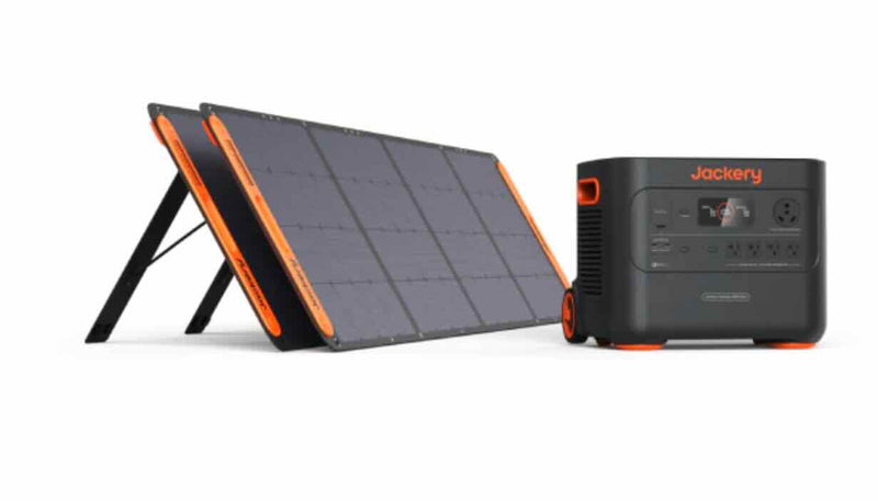 Jackery Explorer 2000 Plus Portable Power Station & 2 x 200W SolarSaga Panels